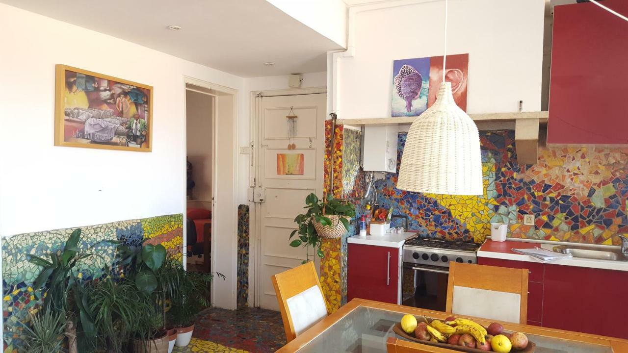 Apartamento Com Vista Para O Tejo Lisbon Exterior photo